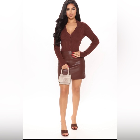 Women’s Sweater Top Long Sleeve - Picture 2 of 5